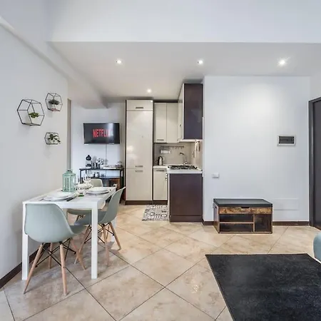 Appartement Sotto Le Due Torri 5* *