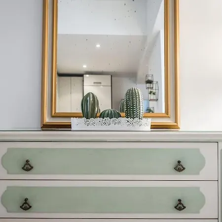 Appartement Sotto Le Due Torri 5*