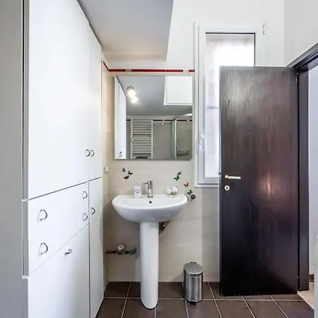 Sotto Le Due Torri 5* Appartement